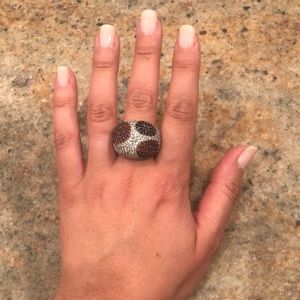 Women’s cocktail ring